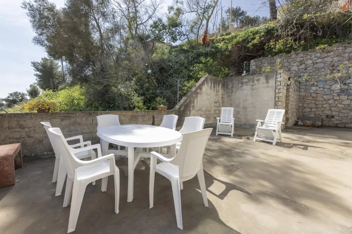 Casa Manes - Goelba Villa Rio nell'Elba Italy